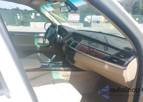 2008 BMW X5 3.0Si из США, поврежденный, VIN 5UXFE43528L023170